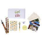 Disney Pixar Up Carl en Ellie cadeauset met witte brievenbus, notitieboek, pen, keycord en ansichtkaarten