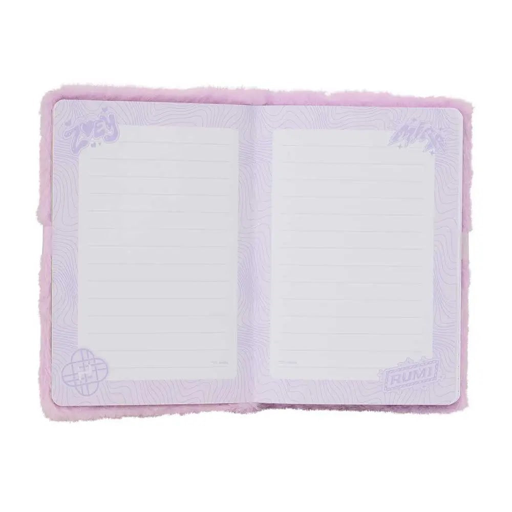 Kpop Demon Hunters Huntrix pluche notitieboek A5 roze achterkant