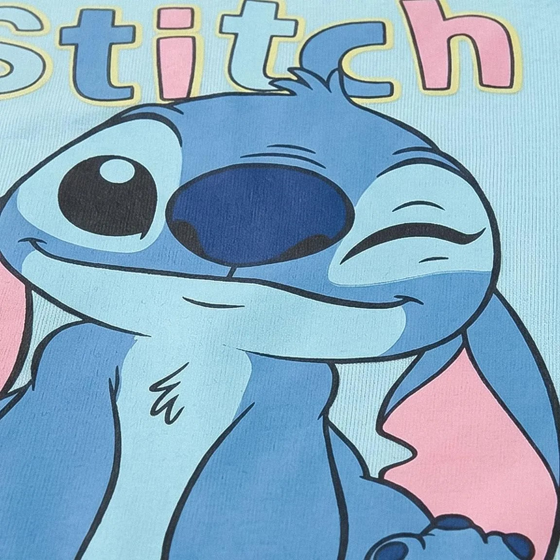 Disney Stitch Pyjama shirt detail