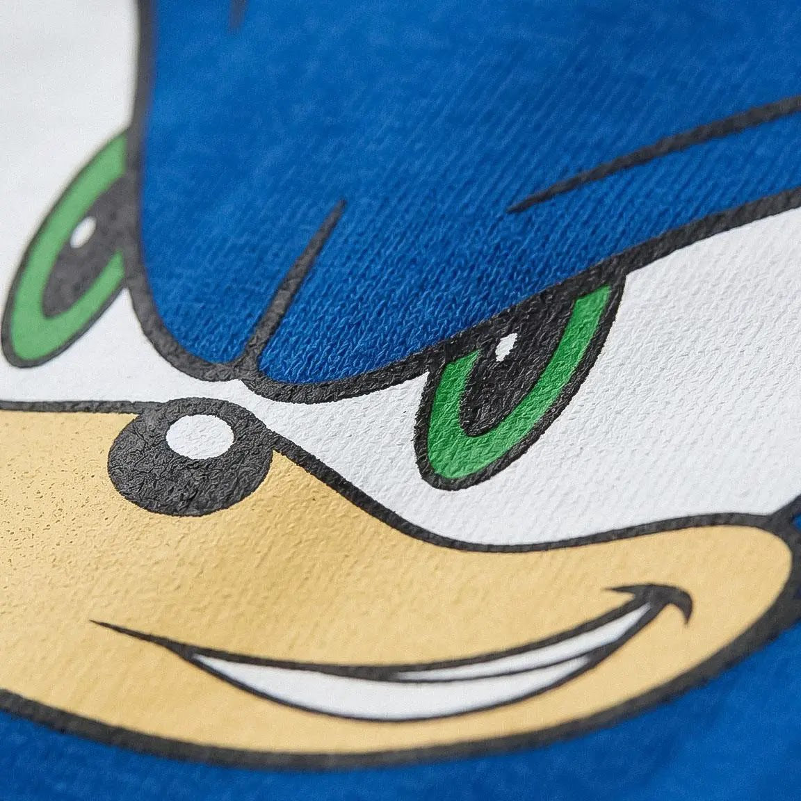 Detail print Sonic gezicht met groene ogen