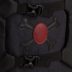 Masters of the Universe rugzak detail botten-embleem met compressiebanden