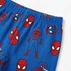 Detail blauwe pyjamabroek met Spiderman print en elastische band