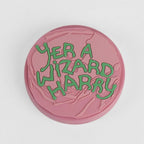 roze klapspiegel met tekst Yer a Wizard Harry
