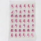 Vel met roze plakdiamantjes