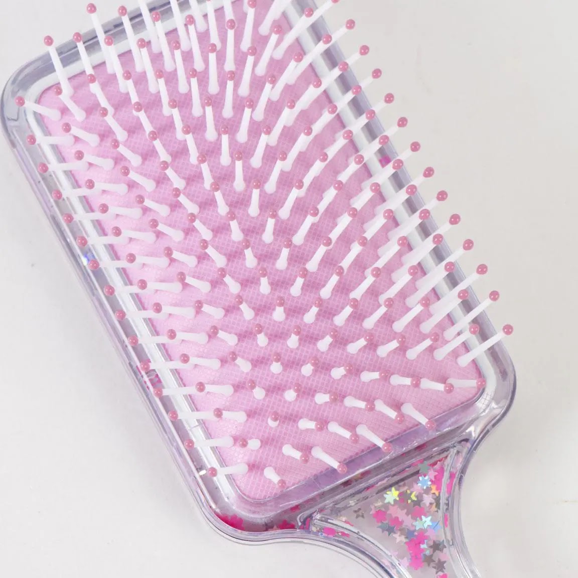 Roze borstelkussen van de Stitch haarborstel