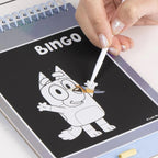 Bluey krasboek kraspen in gebruik