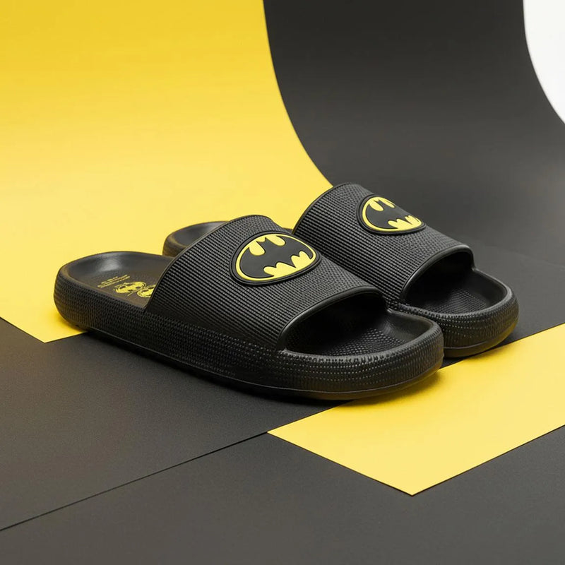 DC Comics Batman Slippers Kinderen - Zwart - Comfortabele Badslippers voor Jongens en Meisjes - Officieel Gelicenseerd