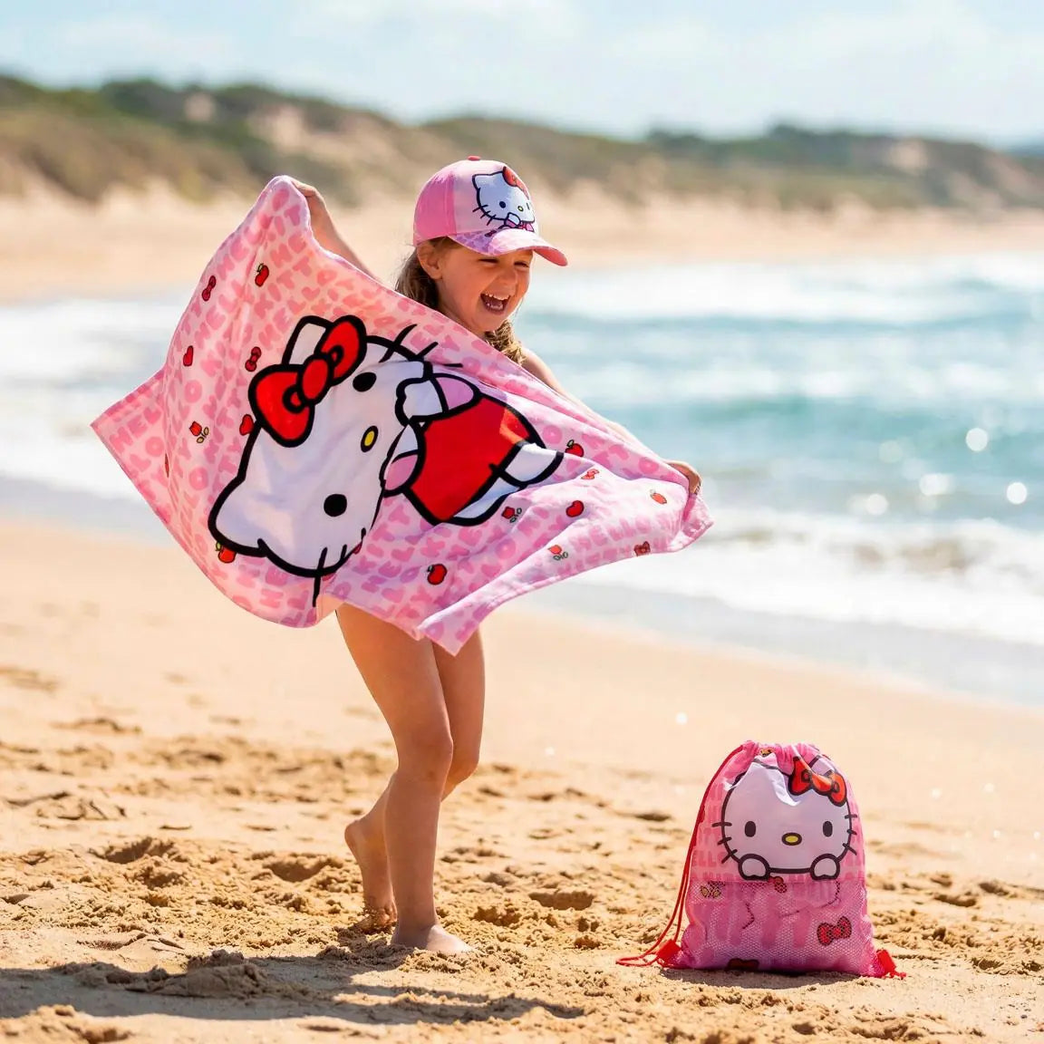 Hello Kitty Beach Set Bag Towel Cap