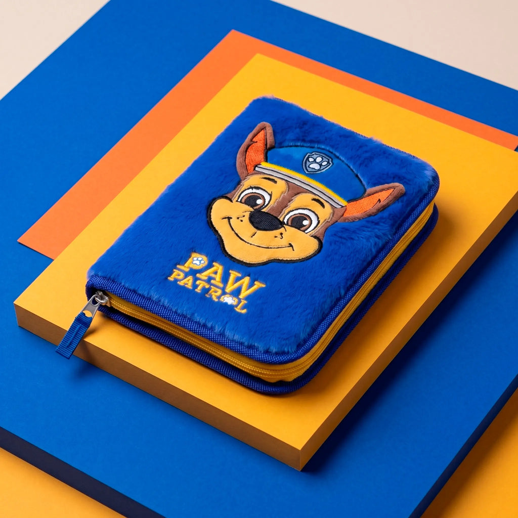 Paw Patrol Chase Gefülltes Fluffy Federmäppchen - 1-Fach Federmäppchen mit Schreibwaren - Plüsch Federmäppchen - Offizielle Paw Patrol Merchandise