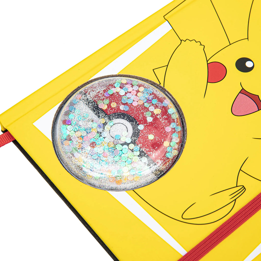 Pokémon Pikachu Notitieboek met Glitter Pokéball – Hardcover – 160 Gelinieerde Pagina's – Officiële Pokémon Merchandise