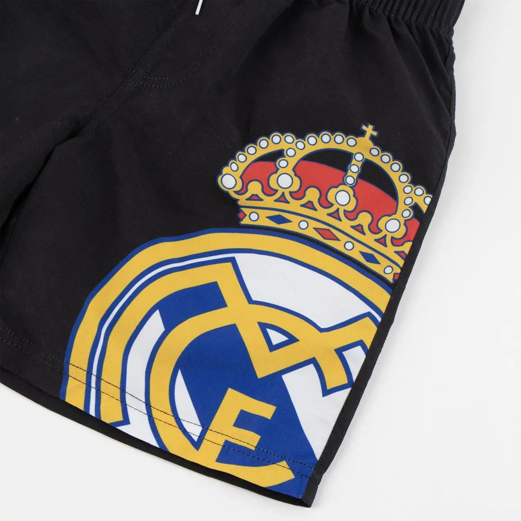 Real Madrid Zwembroek Jongens – Zwarte Zwemshort met Clublogo – Zomer Zwemkleding – Officieel Gelicenseerd