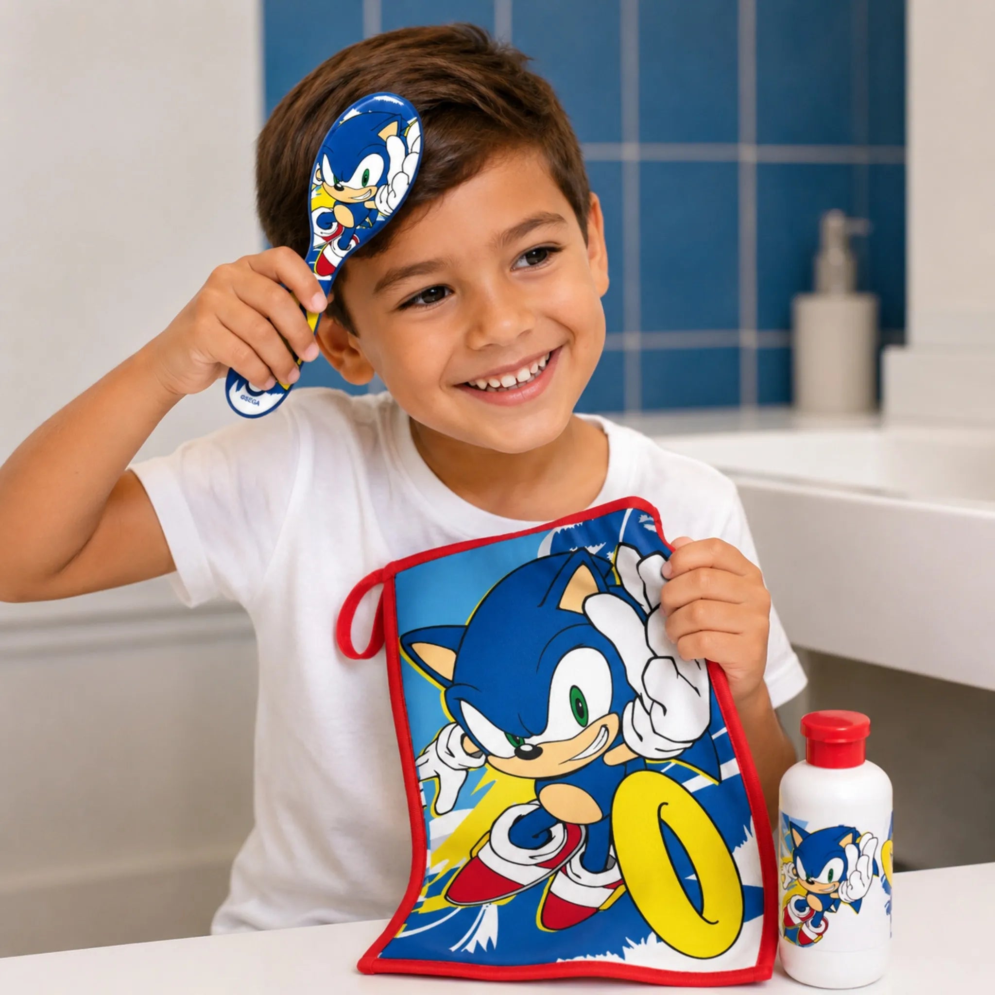 Sonic the Hedgehog Verzorgingsset met Toilettas, Drinkfles, Haarborstel en Handdoek – Officieel Gelicenseerd