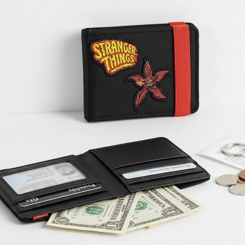 Stranger Things Portemonnee – Zwarte Fan Portemonnee met Demogorgon Patch & Rood Elastiek